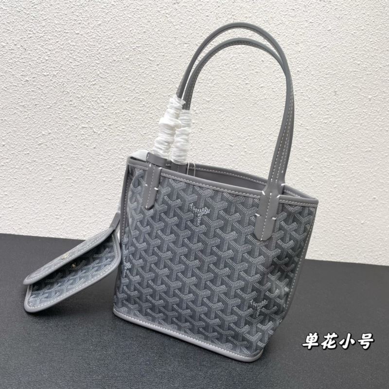 Goyard Shopping Bags